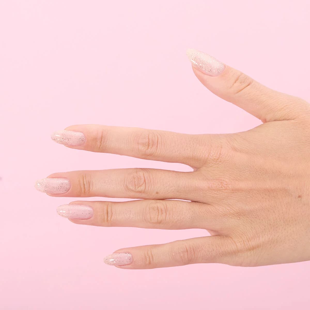 Manucure avec Semilac – Top No Wipe Old Money T33 - 7ml